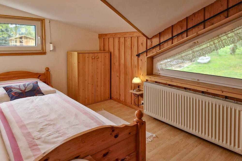 Gemütliches Holz-Ferienhaus im Erzgebirge in Rittersgrün, Breitenbrunn / Erzgebirge
