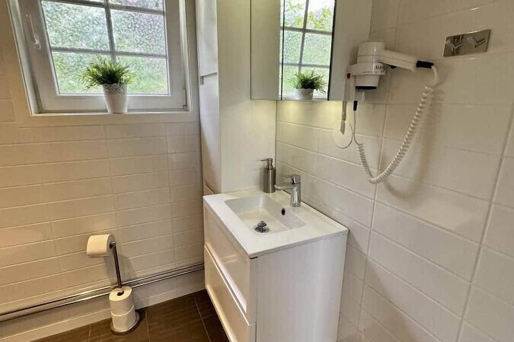 Private mini-villa with patio in Katrineholm, Södermanland