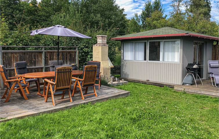 Ferienhaus für 4 Personen mit Terrasse in Jönköping, Vättern