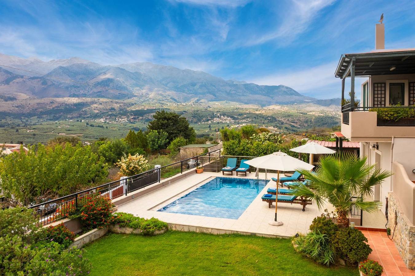 Villa für 6 Personen mit Terrasse in Vamos, Chania und Umgebung