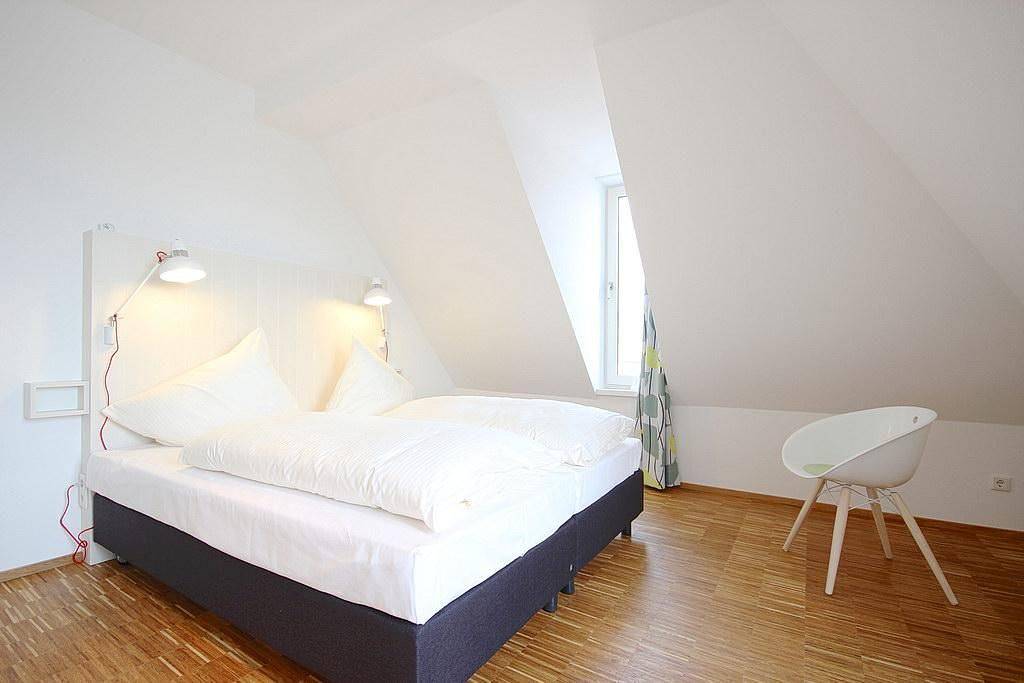 Ganze Wohnung, Tolle, ruhige Dachwohnung mit sonnigem Südbalkon - nur 100 m zum Nordseestrand! in Wangerooge