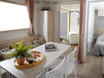 Camping für 7 Personen in La Chaize-Giraud, Loire-Tal, Bild 2