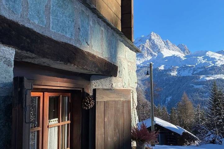 Ferienhaus für 8 Personen, mit Garten in Surses