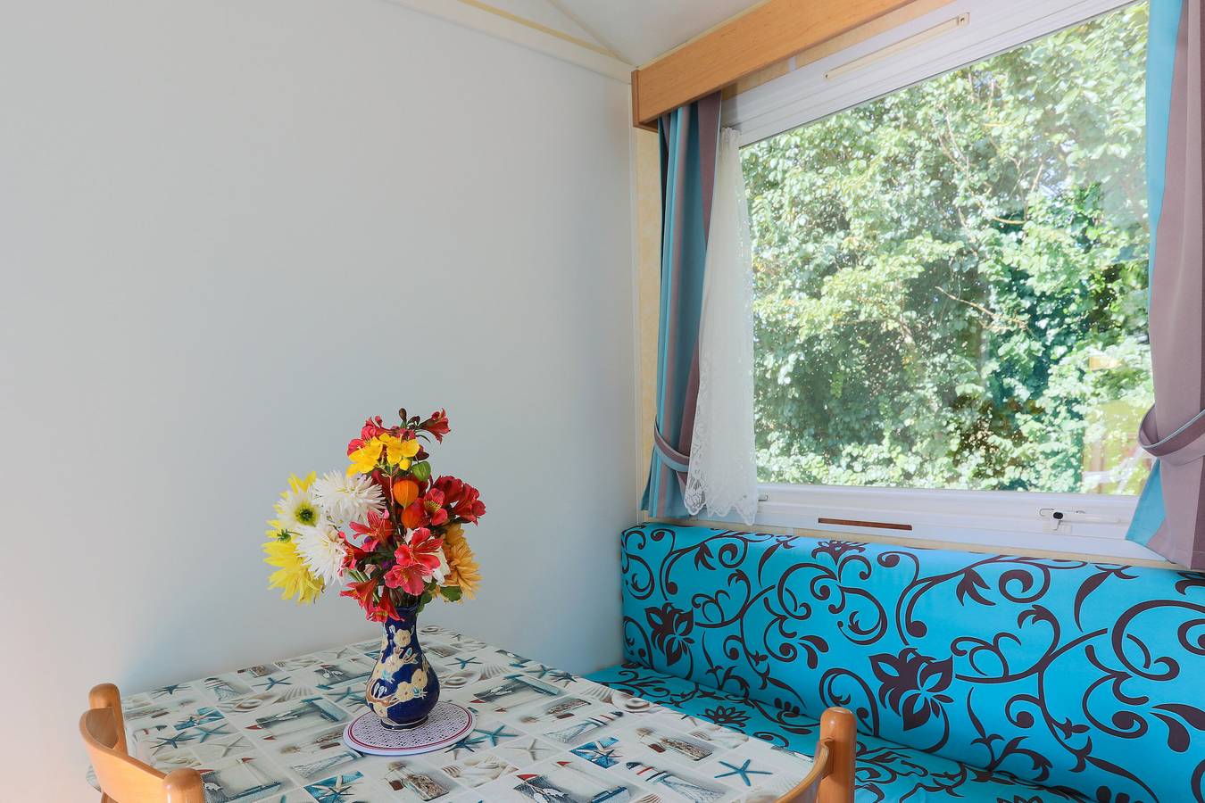 Mobilheim 'Bikini' mit privater Terrasse und privatem Garten in Plouha, Côte de Goëlo