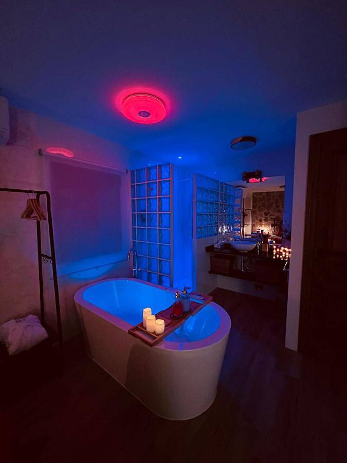 Location de vacances pour 2 personnes, avec vue, animaux acceptés à La Adrada - 4