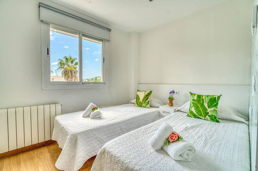 Entire apartment, Appartement Las Palmeras 3 in Mallorca close to the beach in Cala Millor, Son Servera