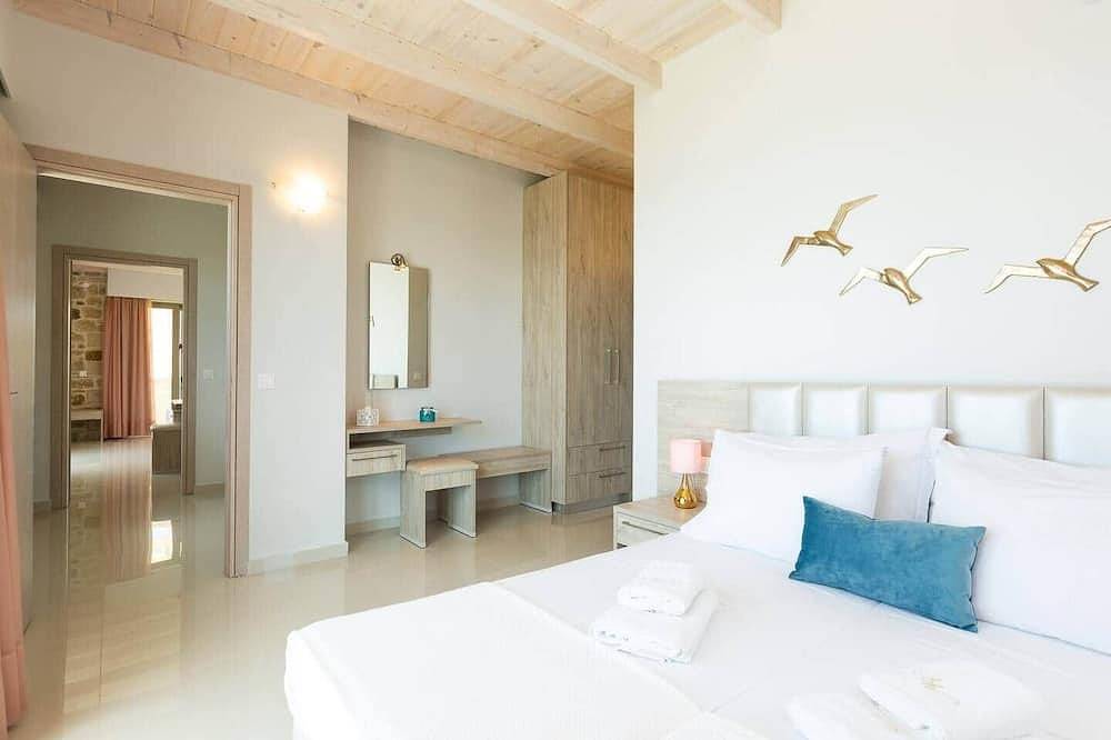Villa Daphne Private pool, sea view, luxury, Bbq in Falassarna, Chania und Umgebung