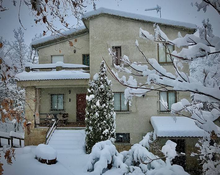 Chalet para 16 personas, con jardín, Se admiten mascotas en Provincia de Ávila - 2