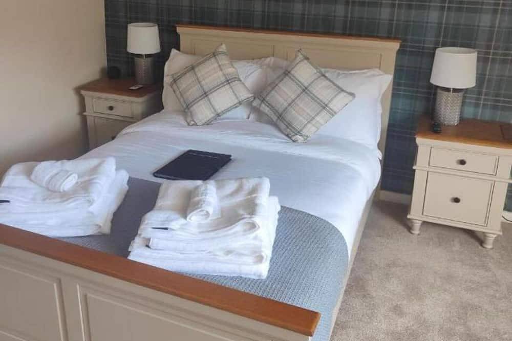 Ganze Wohnung, Modern-Doppelzimmer-Bergblick-Eigenes Badezimmer in Beddgelert, Snowdonia