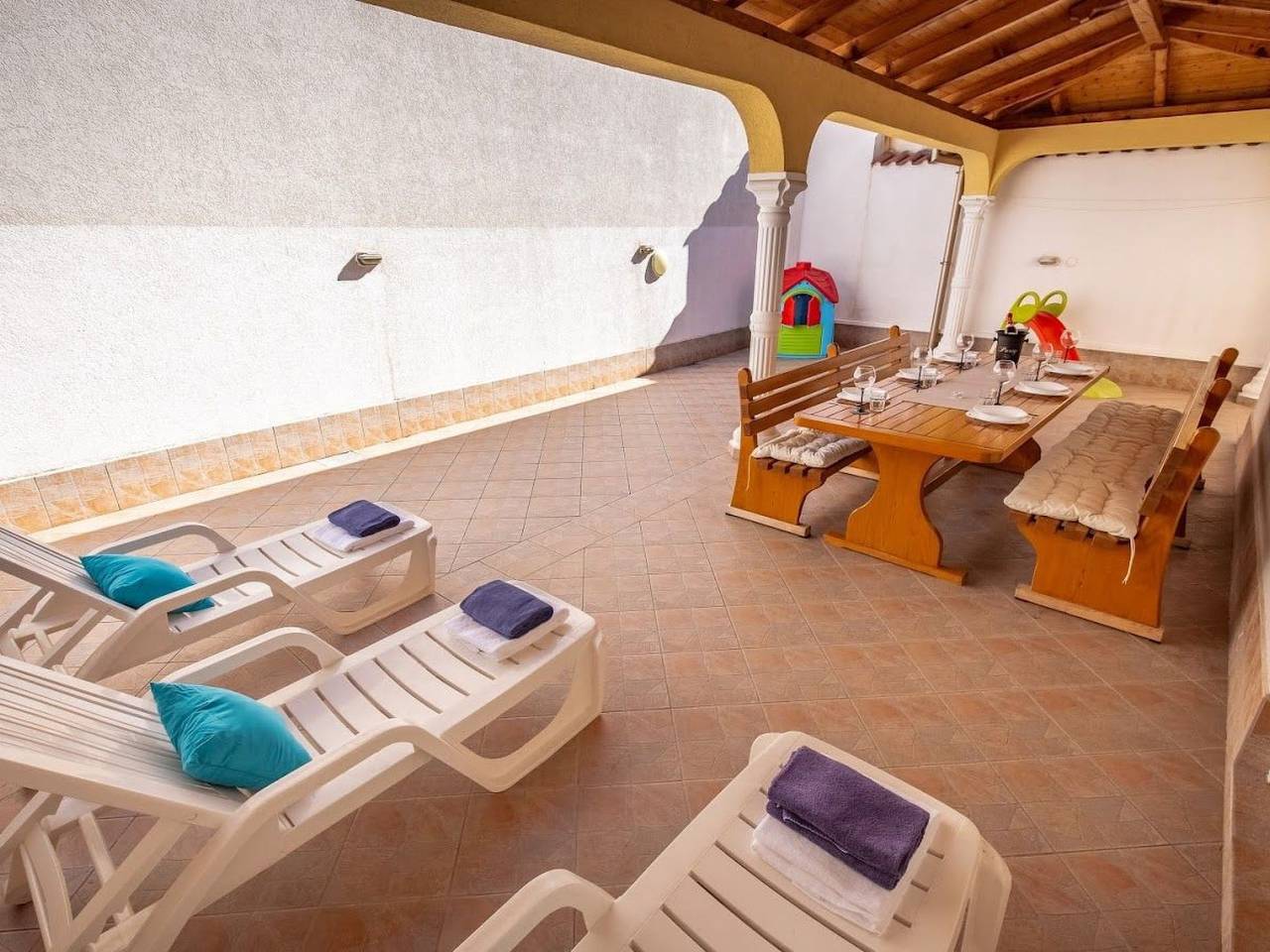 Appartamento vacanze a Kvarn a partire da 84€ a notte