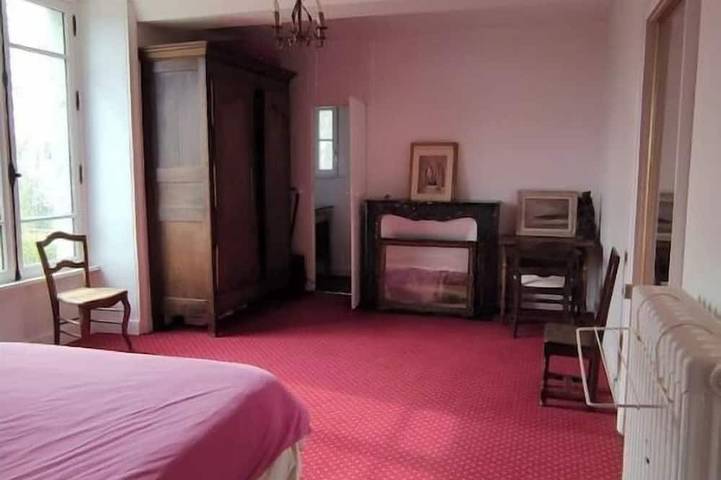Spacious country home ideal for 4 families with kids in Madré, Mayenne