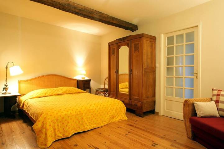 Location de vacances pour 10 personnes, avec piscine ainsi que jardin et terrasse, animaux acceptés à Saint-Félix-de-Tournegat - 4