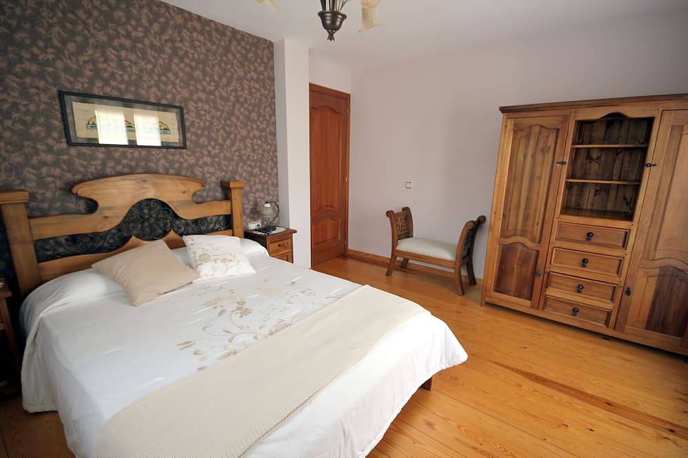 Apartamentos Miguelo para 6 personas in Saravillo, Plan 