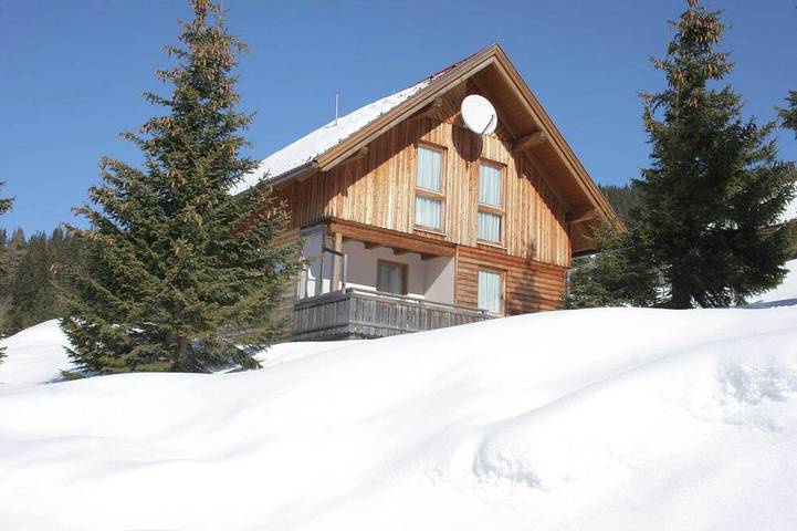 Chalet für 6 Personen, mit Terrasse und Sauna in Koralpe