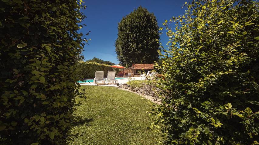 Location de vacances pour 4 personnes, avec piscine, animaux acceptés en Dordogne - 4