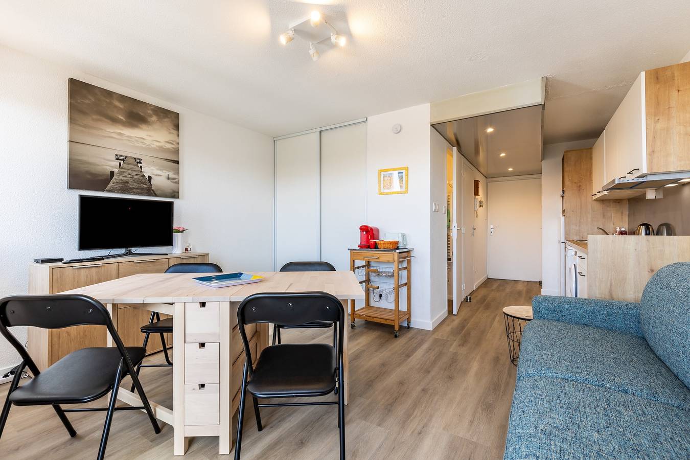 Appartement entier, Appartement '2 Pièces Face Océan, Lacanau' avec vue sur mer, balcon et Wi-Fi in Lacanau Ocean, Lacanau