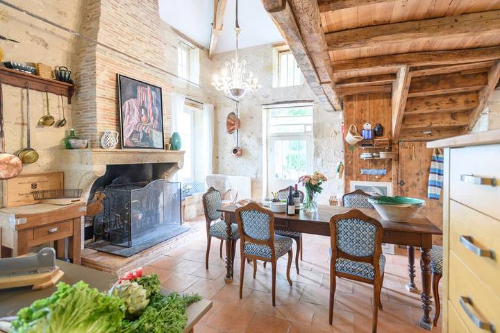 Location de vacances pour 8 personnes, avec terrasse et jardin à Flaujagues - 4