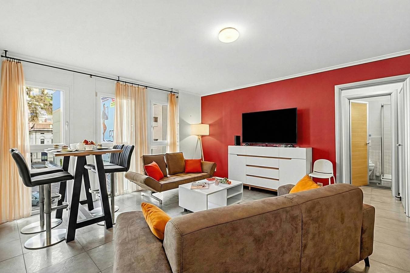 Apartamento entero, Locarno Centro Apartment 2Br with Private Garage in Locarno, Alpes Ticineses y del Verbano