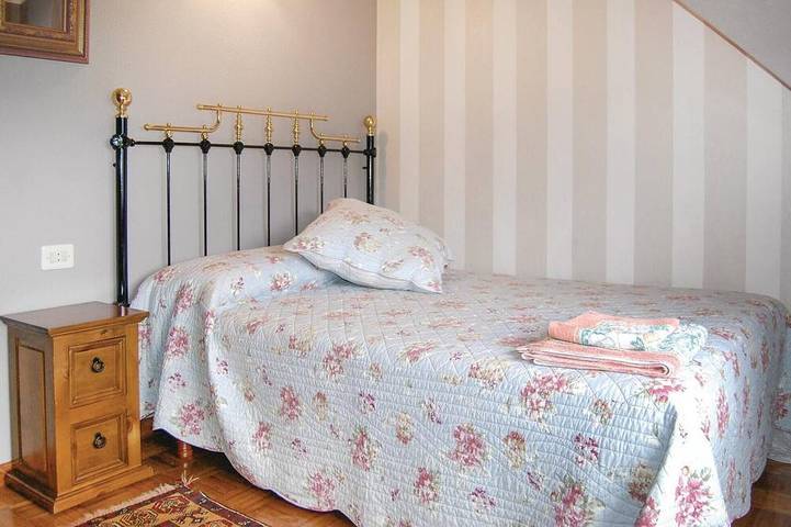 Preciosa casa de 4 habitaciones en Piloña in Sevares, Piloña