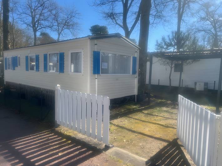 Camping pour 4 personnes, avec jardin et bassin pour enfant, animaux acceptés à La Tremblade - 2