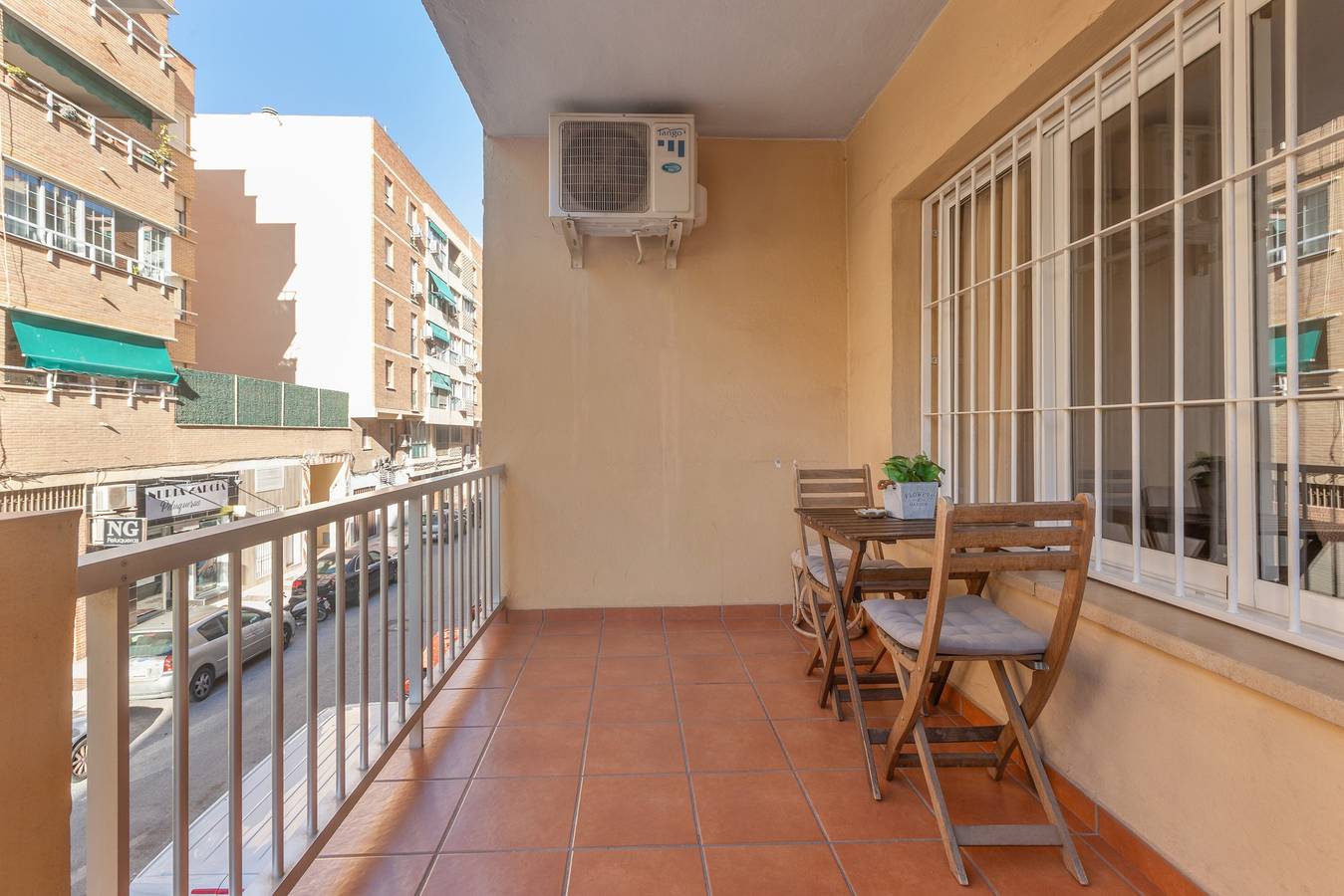 Ganze Wohnung, Apartment 'Malaga Vialia Zona Esta Ave- Zona' mit Balkon, Wlan und Klimaanlage in Cruz de Humilladero, Malaga