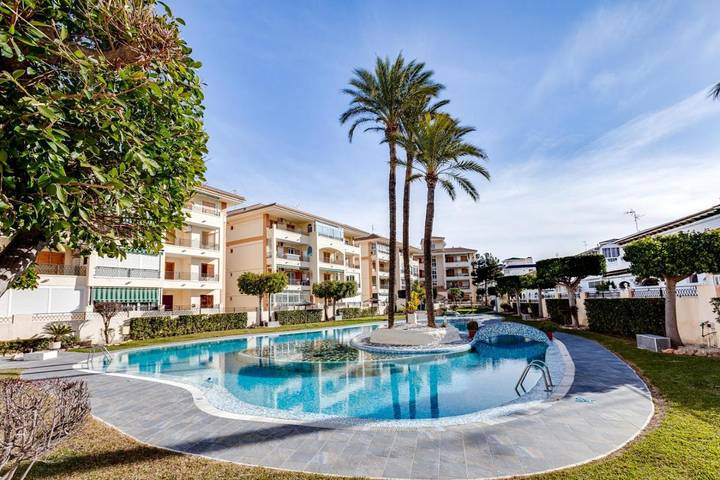 Bungalow für 6 Personen, mit Balkon und Terrasse sowie Garten und Kinderpool in La Mata
