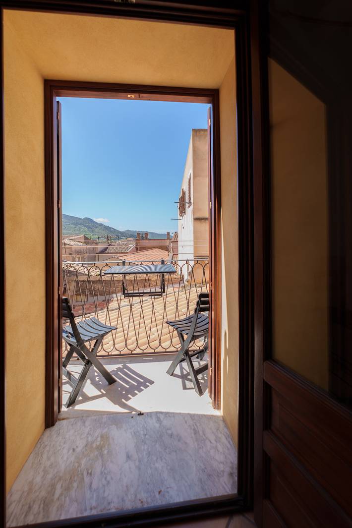 Apartment for 3 people, with balcony in Cefalù