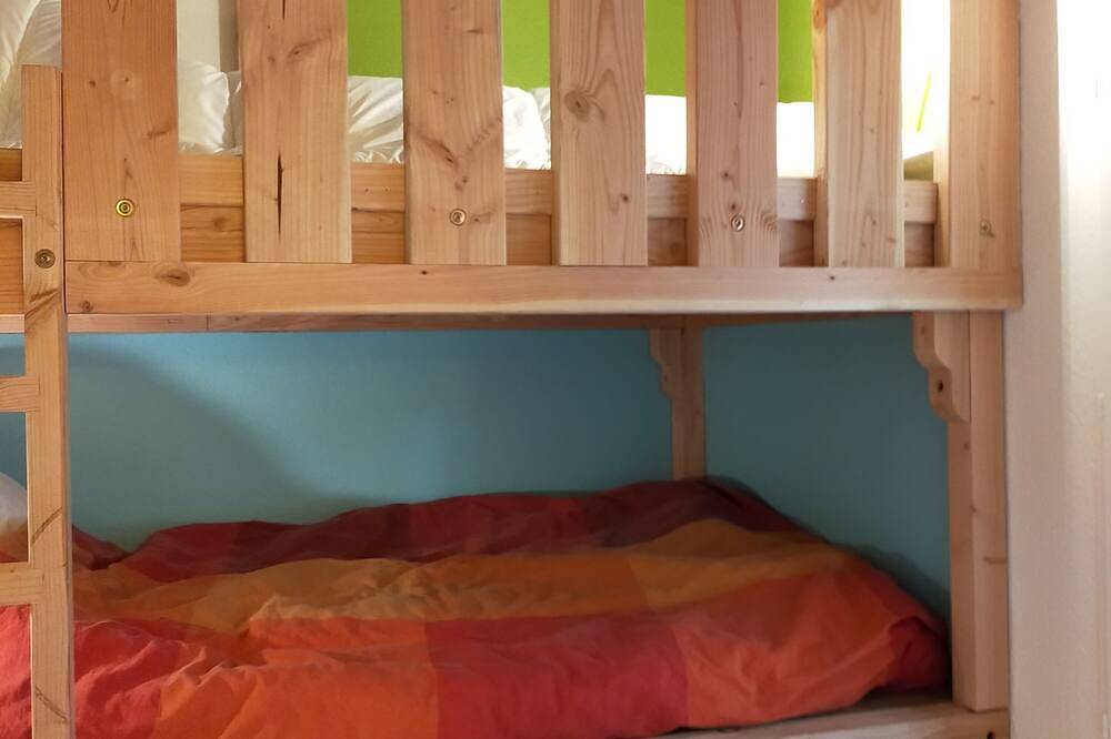 Lacanau Océan - Maison 4-5 Personnes Dans la Pinède in Lacanau Ocean, Lacanau