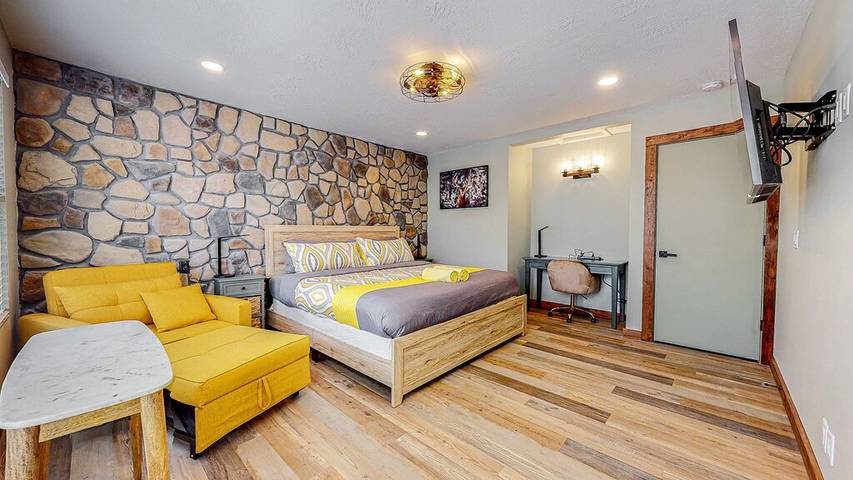 Vacation rental for 10 people, with hot tub and yard in Park City UT