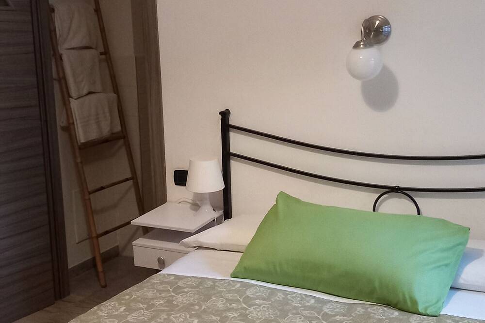 A stone's throw from the center in Salerno, Tyrrhenian Coast Campania