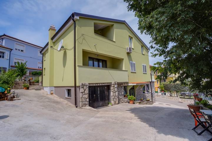 Ferienwohnung für 5 Personen, mit Balkon/Terrasse in Mali Lošinj - 2