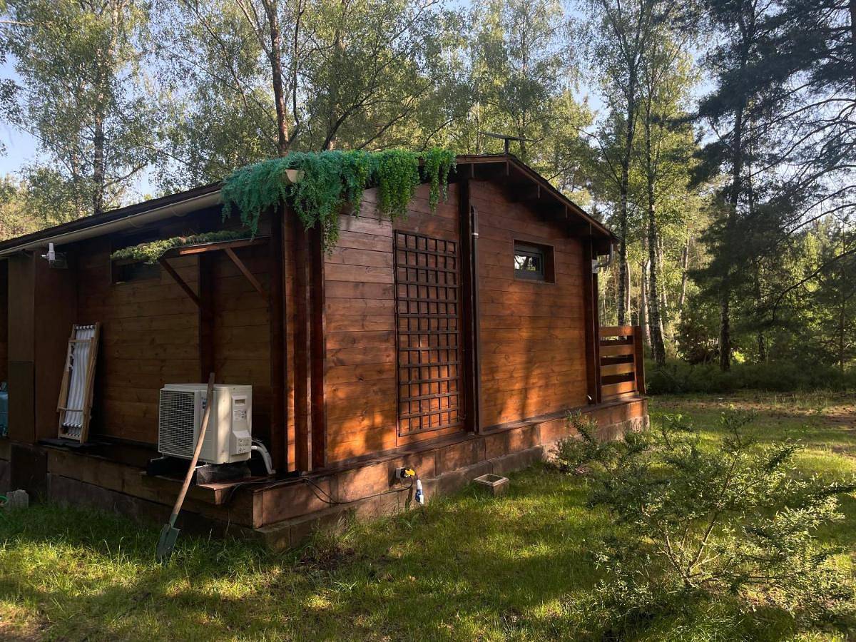 Appartement entier, Chalet dans les bois in Parigné-l'Évêque, Sarthe