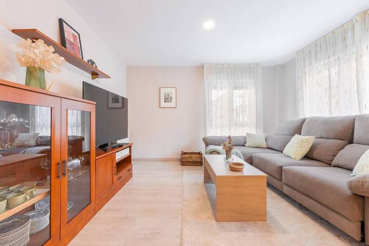 Apartamento para 6 personas, con terraza en Cella