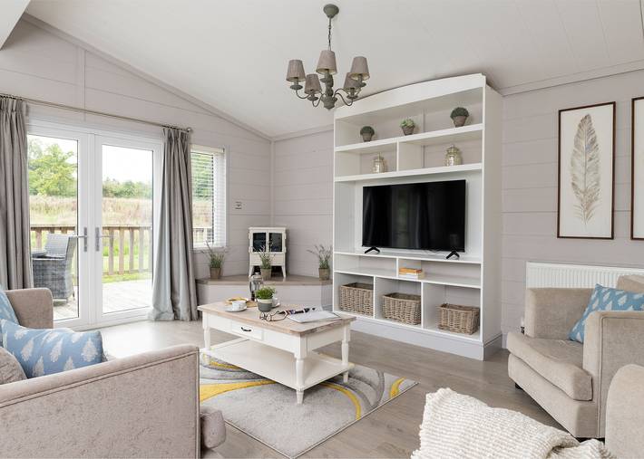 Elite Spa Lodge 2 in Greenham, Berkshire
