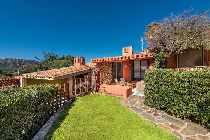 Casa vacanza per 5 persone, con Giardino a Villasimius