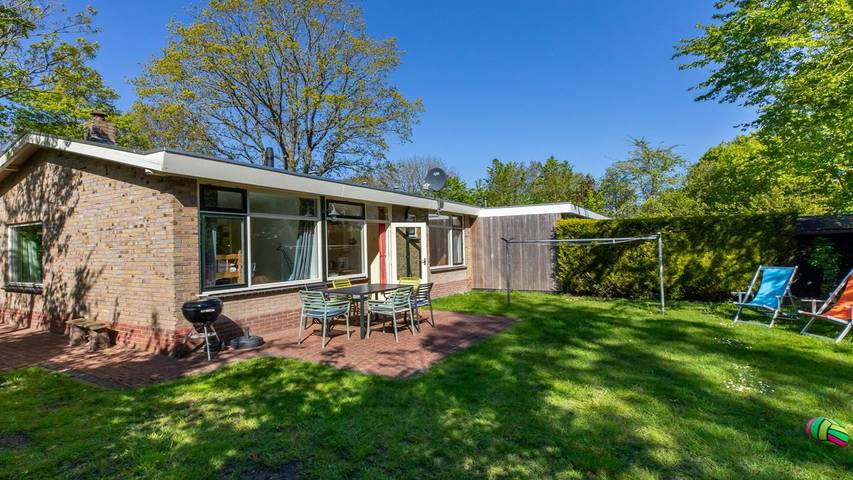 Ferienhaus für 4 Personen, mit Garten, mit Haustier in Oostkapelle