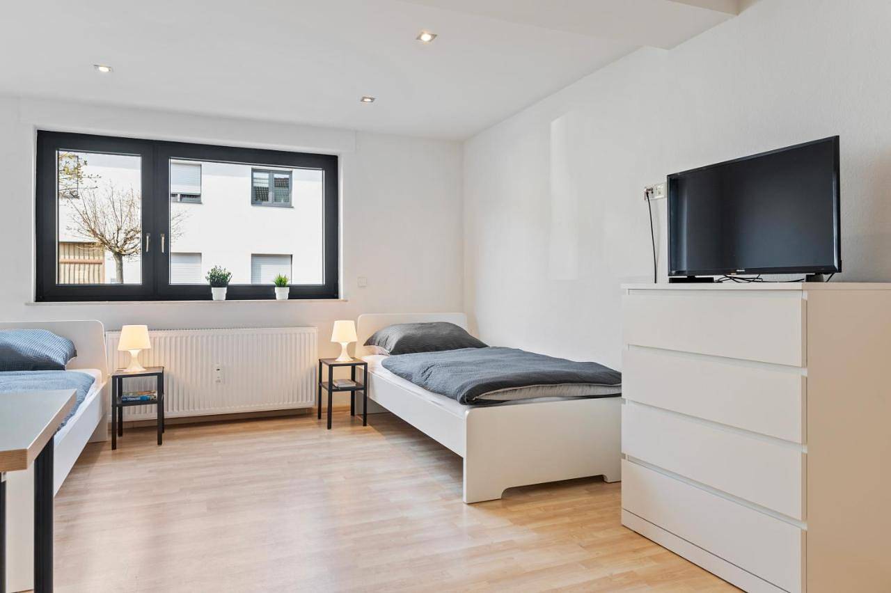 Ganze Wohnung, One-Bedroom Apartment in Hockenheimring, Hockenheim