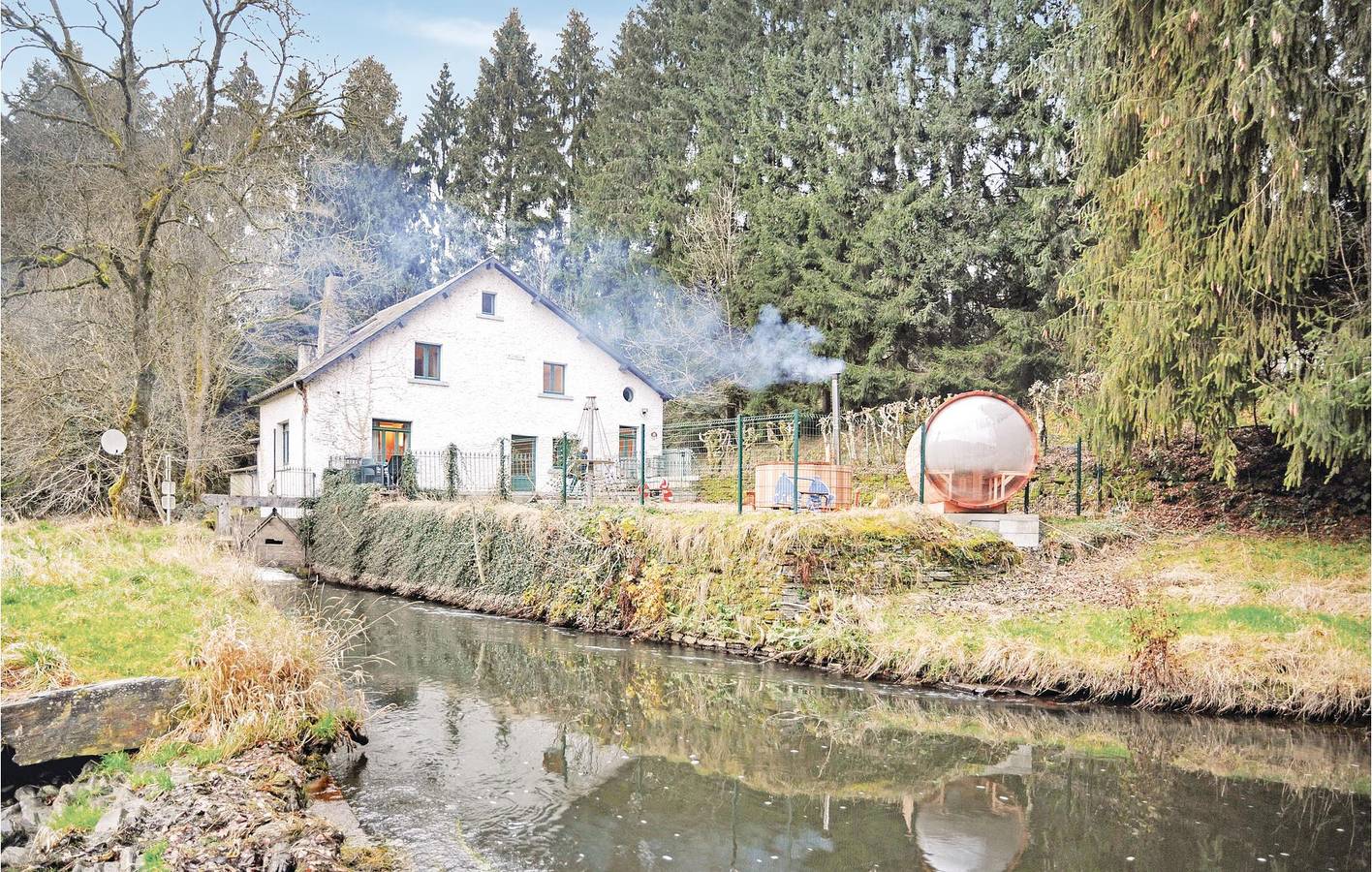 Ferienhaus für 24 Personen mit Sauna in Herbeumont, Neufchâteau und Umgebung