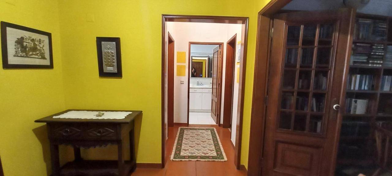Apartamento inteiro, Two-Bedroom Apartment in Tomar, Distrito de Santarém