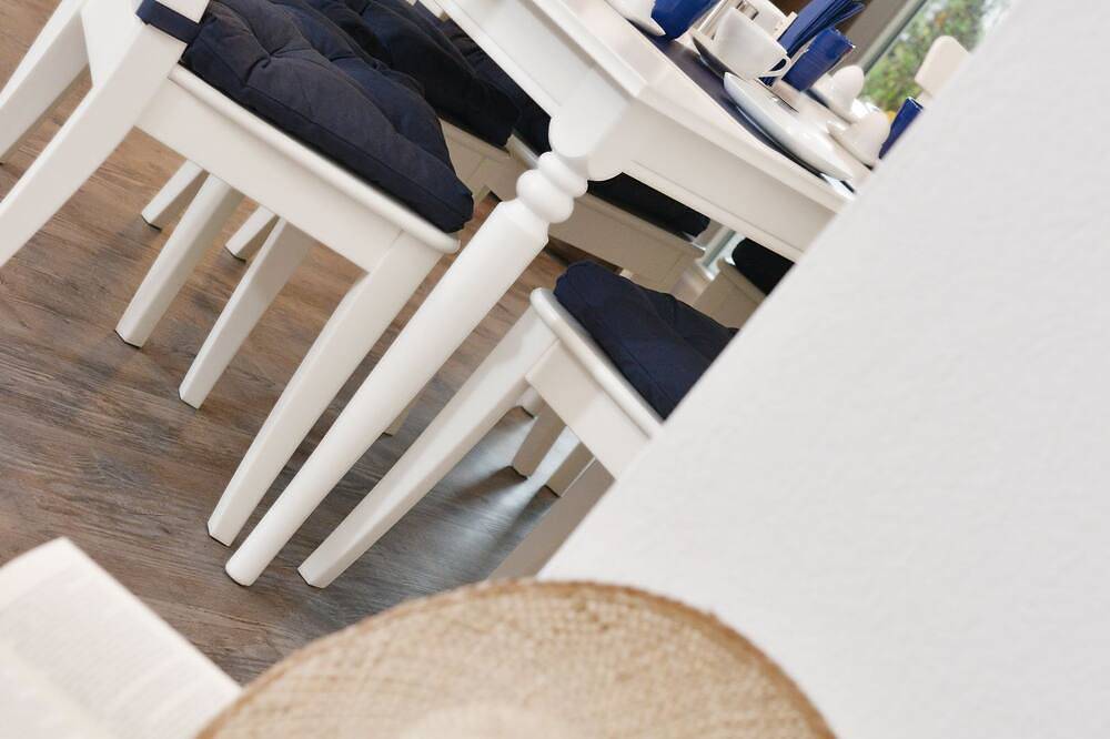 Ganze Wohnung, Die Ferienwohnung Blaues Haus 1 in Ralswiek bietet einen idealen Rückzugsort für in Ralswiek, Bergen auf Rügen und Umgebung