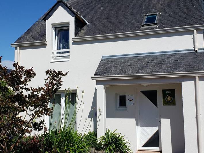 Maison cosy à Guérande, proche cité médiévale, avec jardin, terrasse, fibre et home cinéma. in Guérande, Côte d'Amour