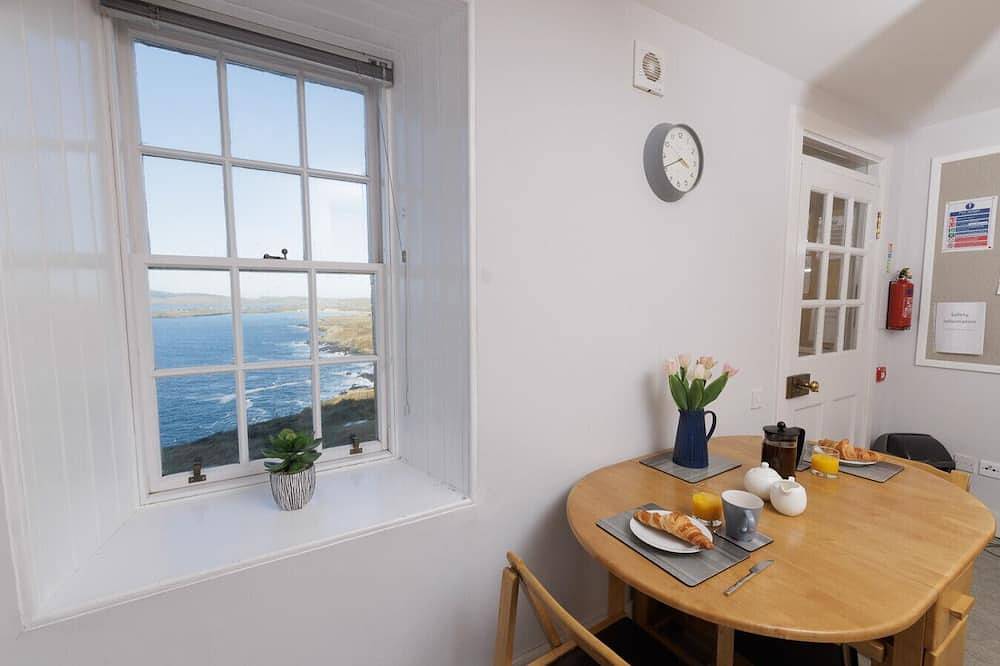 New to Vrbo: Iconic Lighthouse Apartment on Wild Coast in Shetland Islands