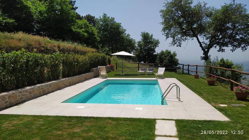 Ferienhaus für 9 Personen, mit Garten und Pool sowie Whirlpool - 1