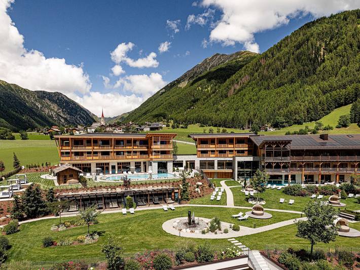 Hotel für 4 Personen, mit Garten und Ausblick sowie Balkon in Mühlbach