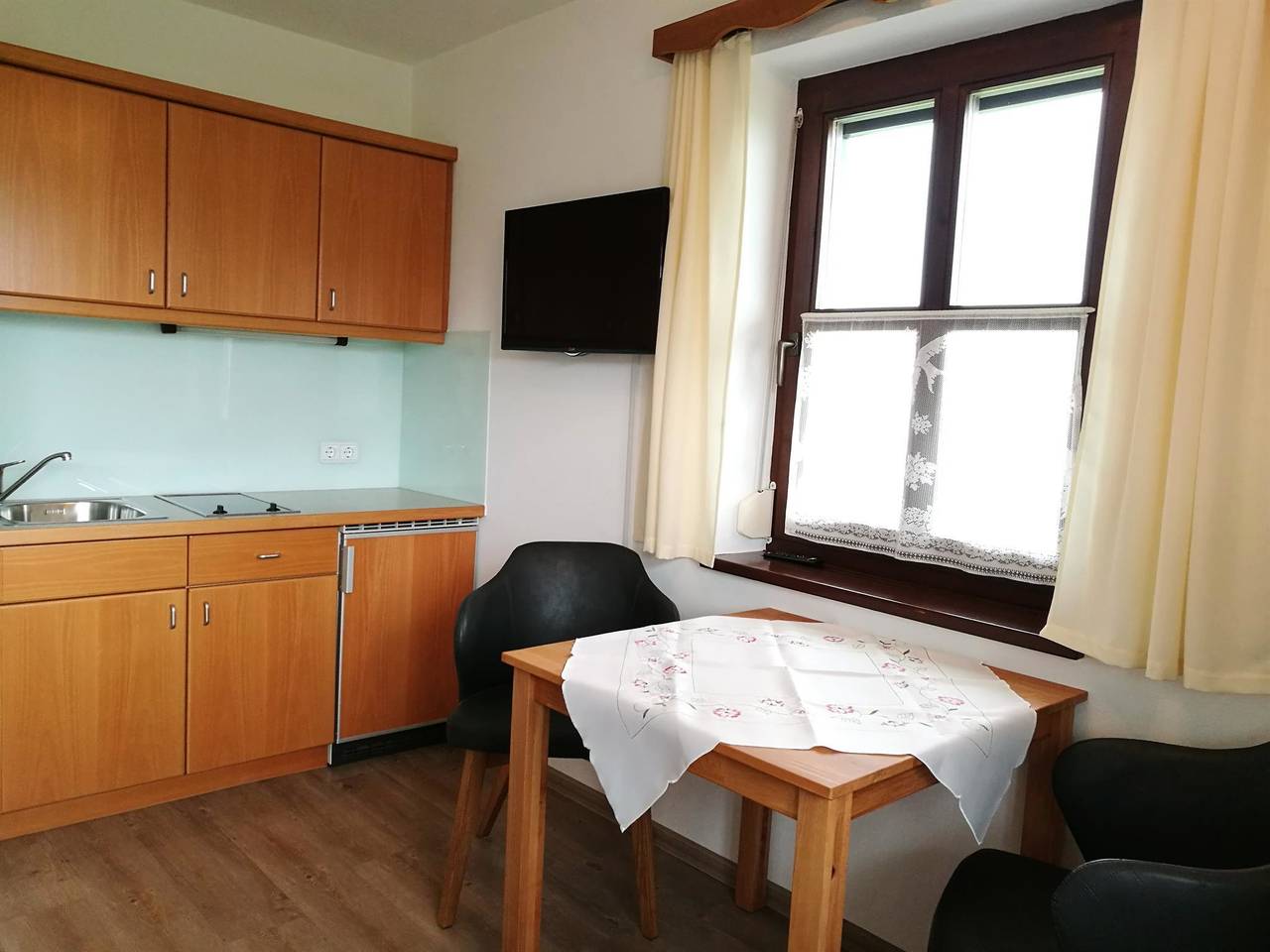 Geheel vakantieappartement, Appartement, douche, Wc, 1 slaapkamer in Walchsee, Kaisergebirge