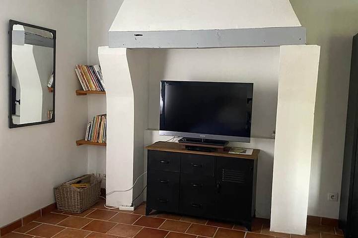 Gîte pour 5 personnes, avec terrasse et piscine ainsi que jacuzzi et jardin dans Mont-de-Marsan - 3