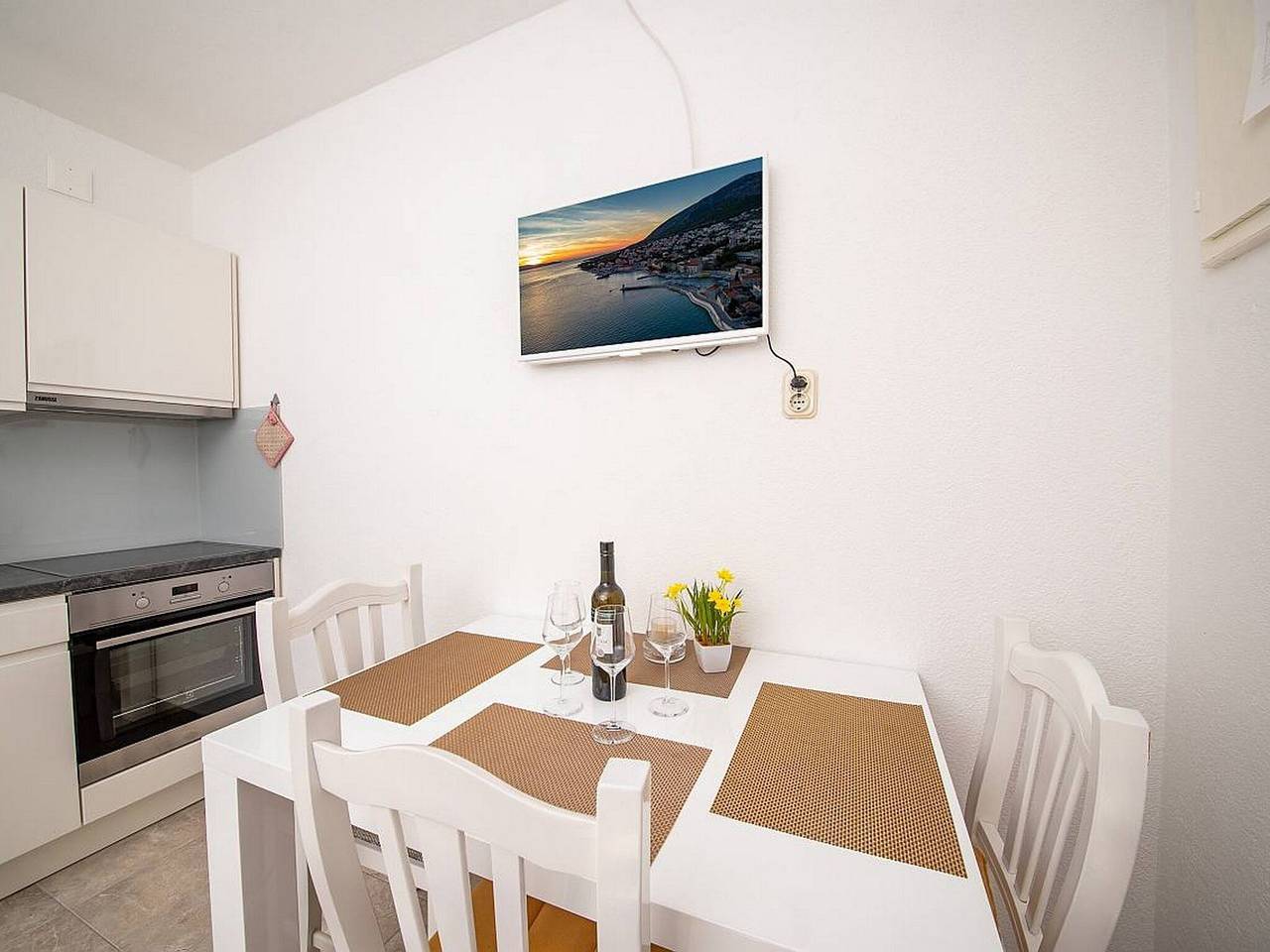Ganze Wohnung, Apartments Magdalena - Standard Apartment with Terrace and Sea View (A2) in Bol, Brac