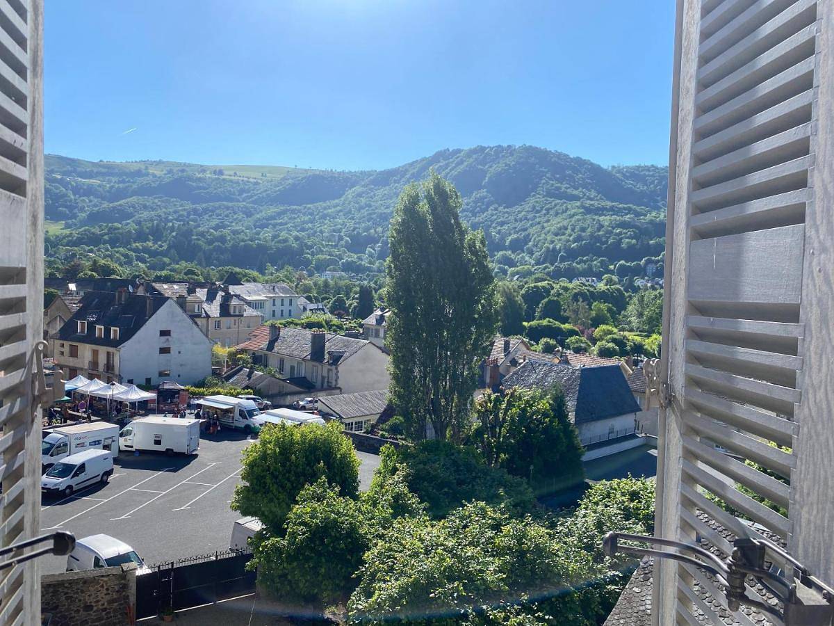 Deluxe Double Room in Vic-sur-Cère, Région d'Aurillac