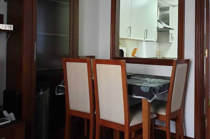 Ferienwohnung für 2 Personen, mit Balkon und Garten in Vigo