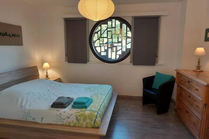 Location de vacances pour 8 personnes, avec jardin à Géraudot - 2